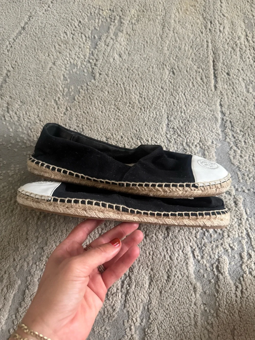 Tory Burch Color Block Canvas Espadrilles slip on white leather tie caps 9
